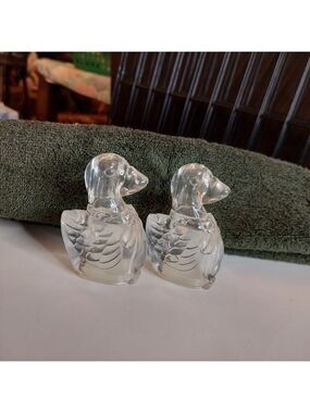 Vintage* 80s Clear Acrylic Duck Salt and Pepper Shakers